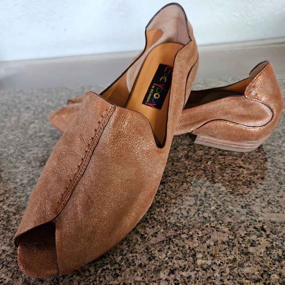 BZ mods Everyone Shimmering Bronze Flats